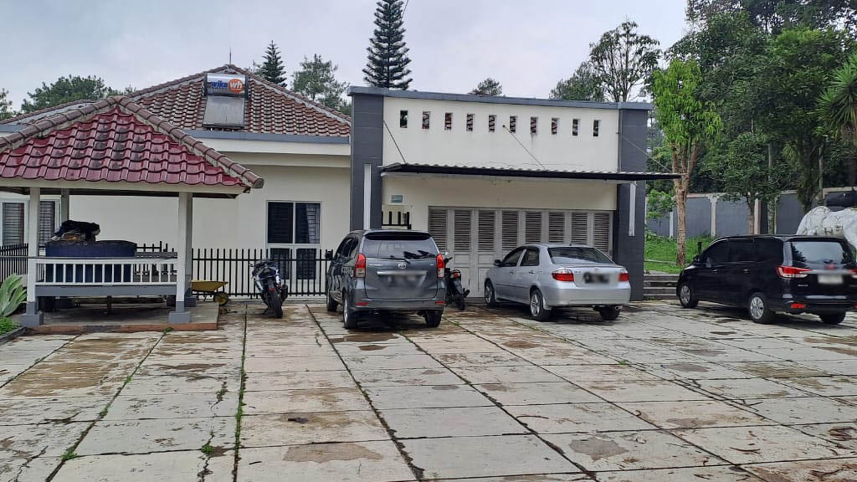 Villa 13 Kamar Cipendawa, Cipanas Cianjur, Luas 2.135m2