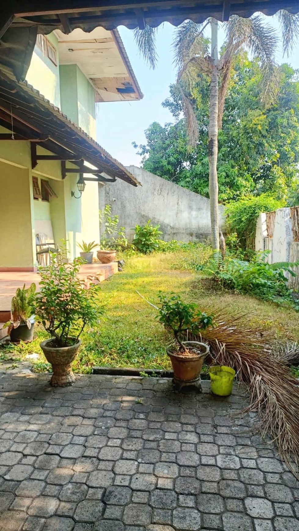 Rumah Lokasi Strategis dengan Bangunan Kokoh @Bintaro