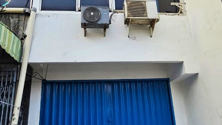Bagus Dijual / Sewa Jl Raya Kebayoran Lama  Jakarta Selatan