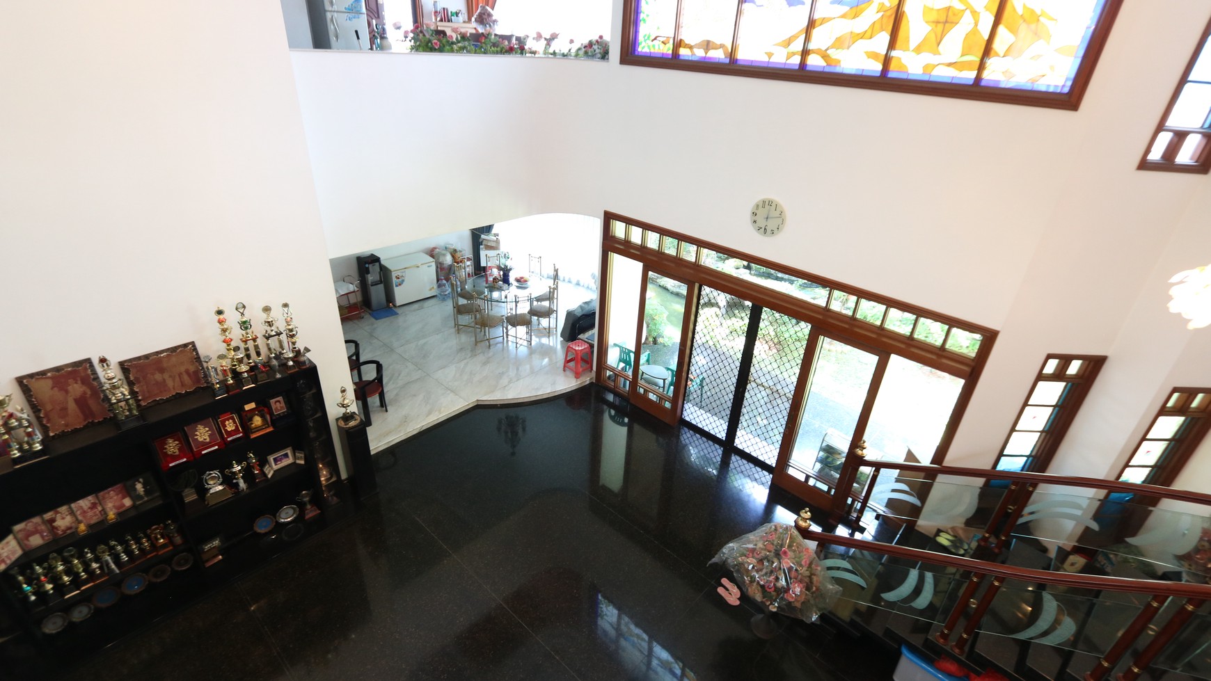 RUMAH MEWAH, NYAMAN & ASRI DI KOMPLEKS ELIT BUKIT GADING VILLA  