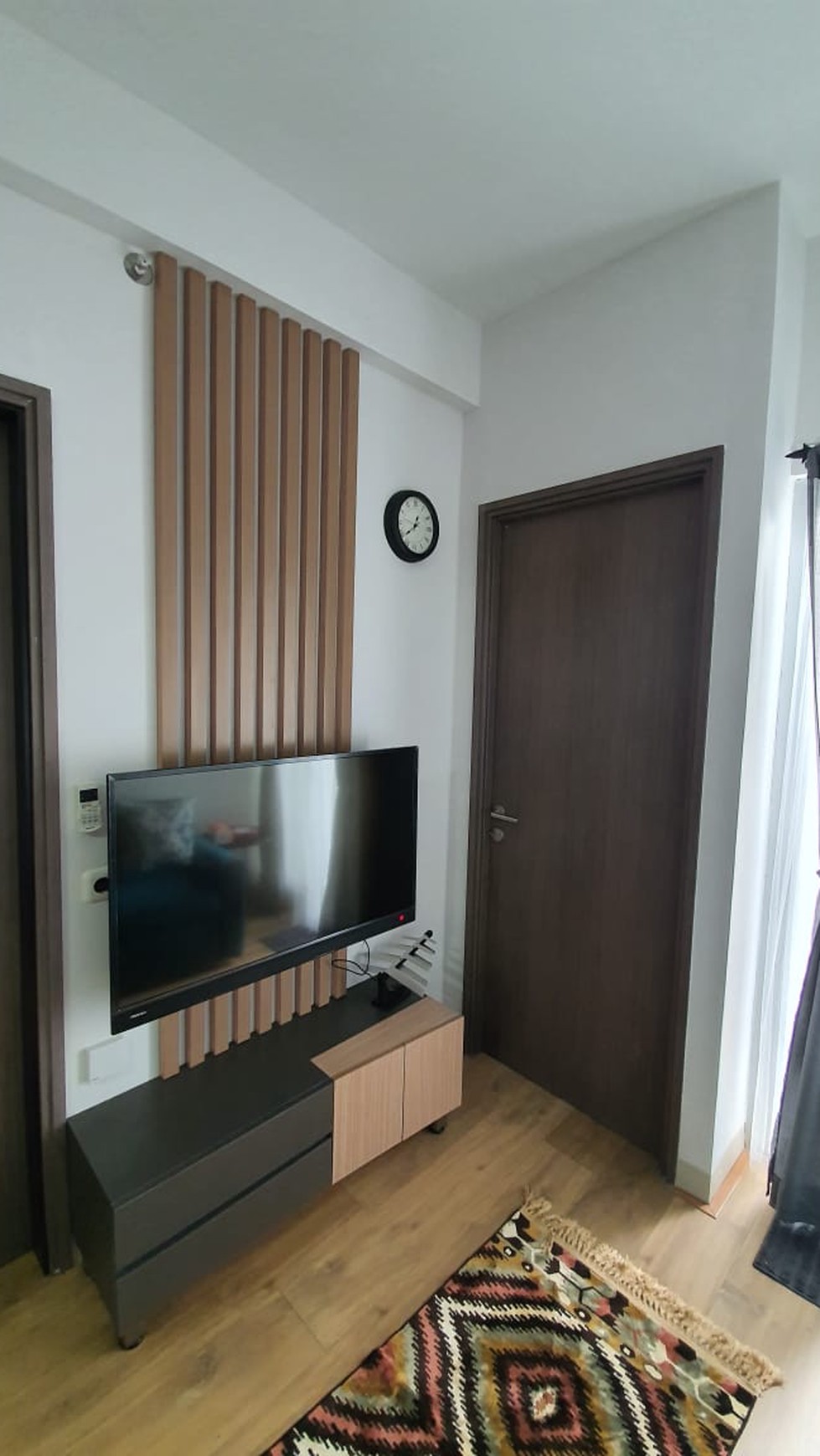 Apartemen Fully Furnished Siap Huni dan Strategis @Apart. Emerald