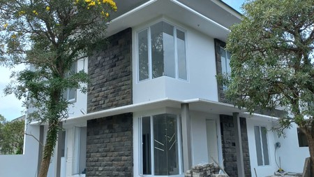 Dijual Rumah  Baru Gress Bukit Palma