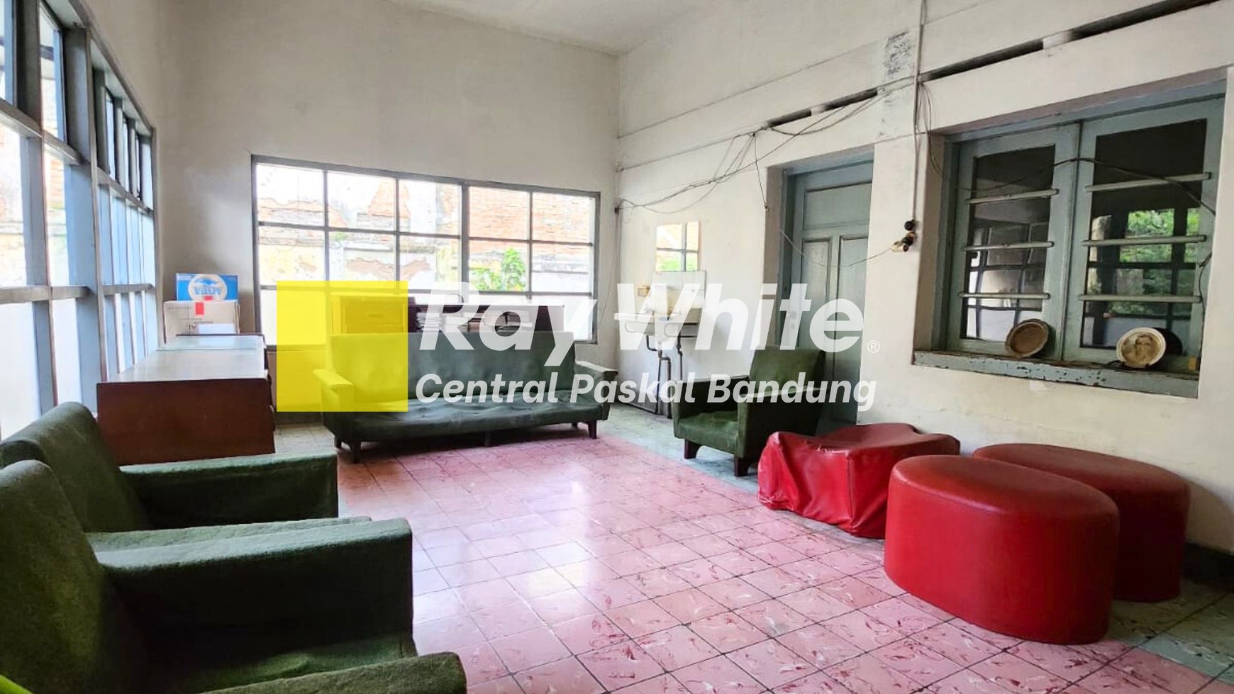 Rumah Hitung Tanah di Pajagalan Kota Bandung