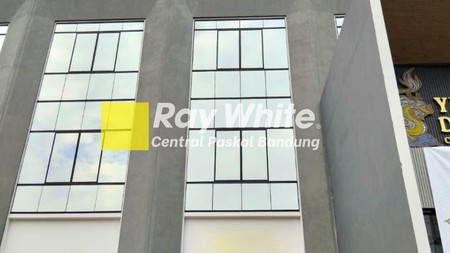 Rukan Boulevard Raya di Kelapa Gading Jakarta Utara