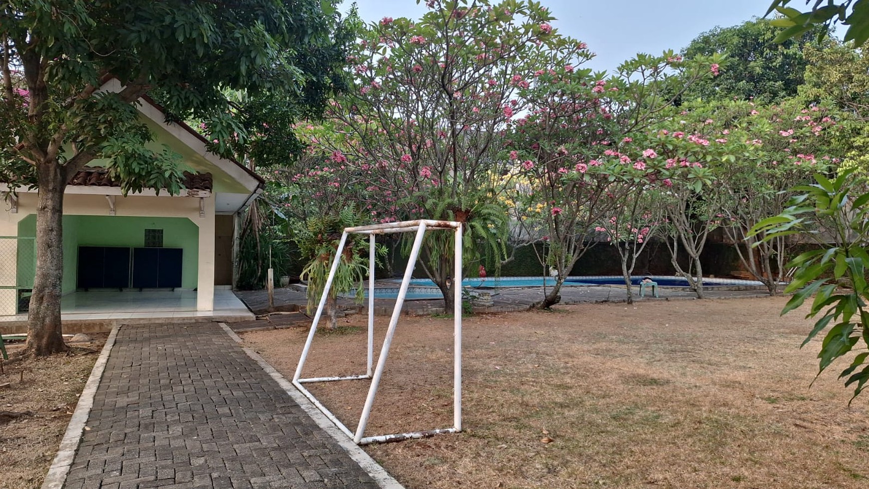 Rumah Bagus Siap Huni di Jl Darmajaya, Villa Pejaten Town House Pejaten Barat, Jakarta Selatan