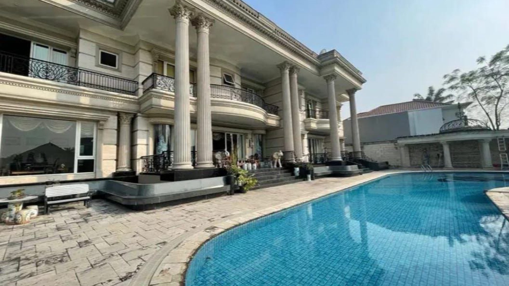 Rumah Hitung Tanah Area Cipete