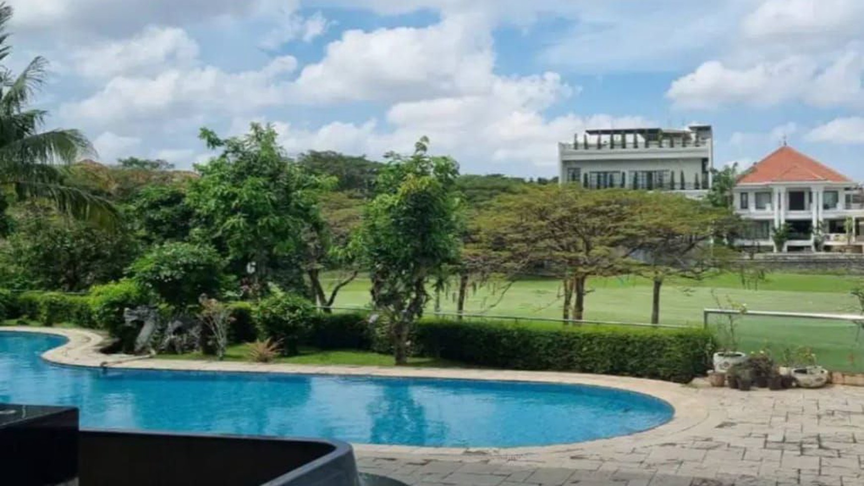 Rumah Hitung Tanah Area Cipete