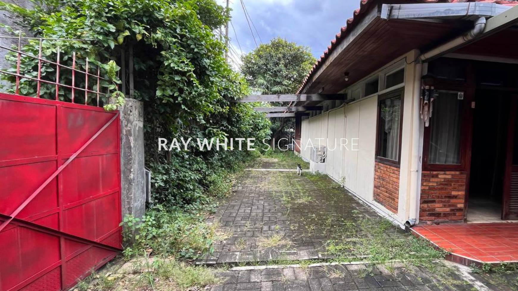 Rumah Hitung Tanah Area Cipete