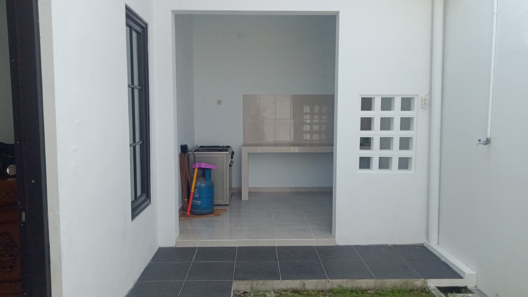 2 UNIT RUMAH BARU SIAP HUNI, DI DALAM PERUM GRIYA PERMATA HIJAU, KALASAN, SLEMAN