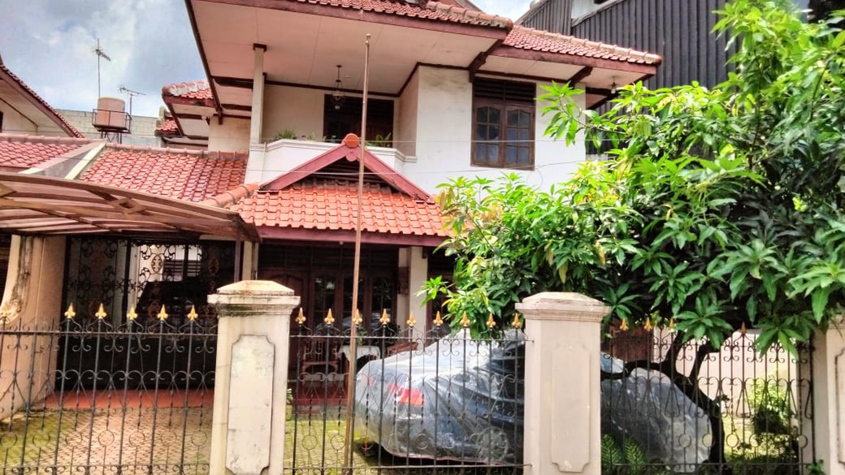 Dijual rumah di pinggir Jalan raya Raden Inten (komersil area) Jakarta Timur