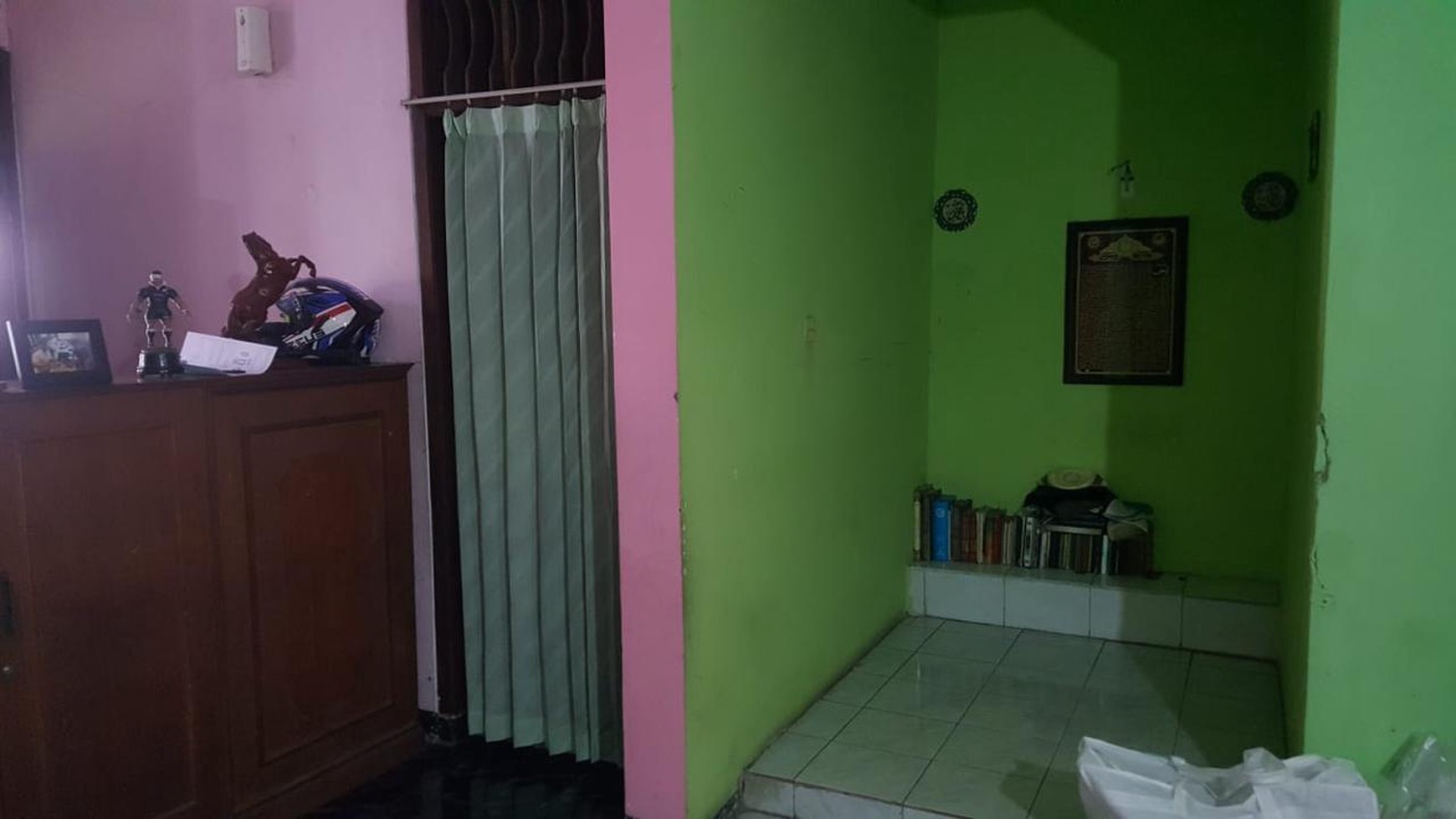 Rumah Lokasi Strategis dekat STAN Bintaro dan Cocok untuk Kos-kosan