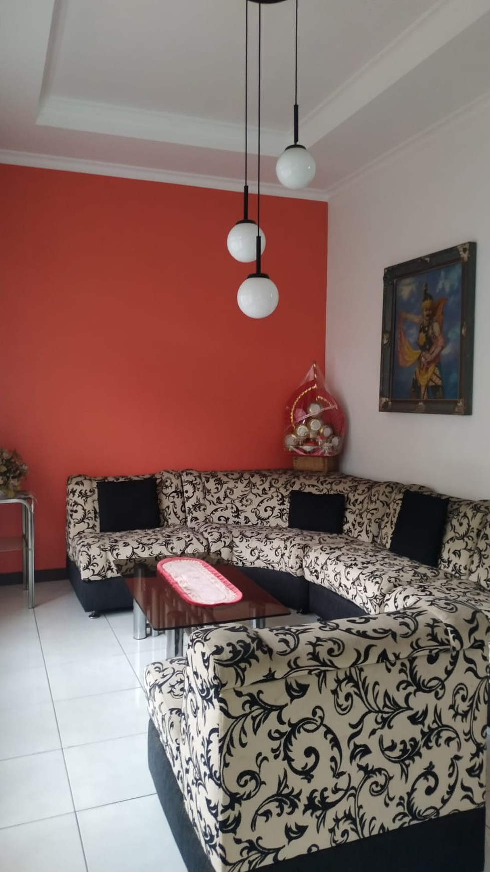 Rumah Lux Asri Semi Furnished di Bandung Kota