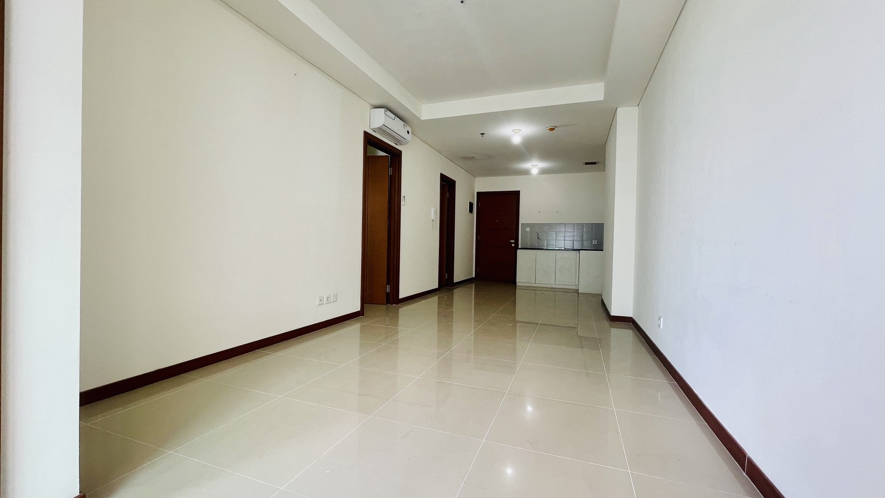 Green Bay Seaview Condominium Apartment, Pluit