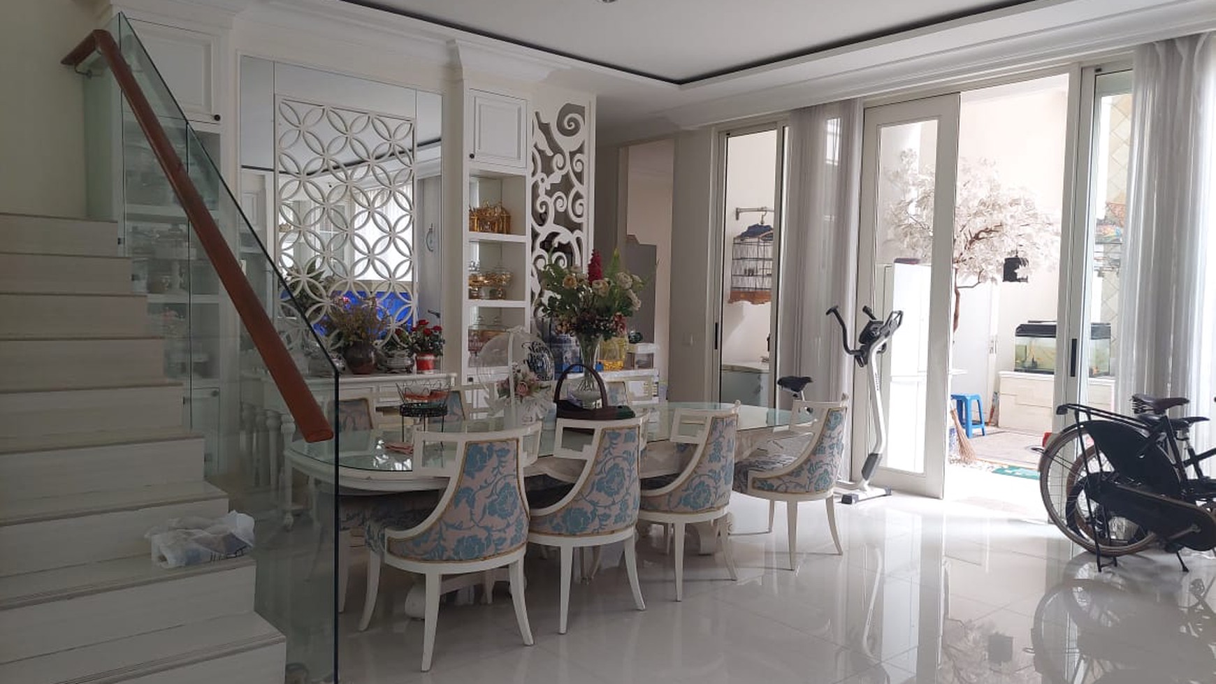 Rumah Hitung Tanah Area Cipete