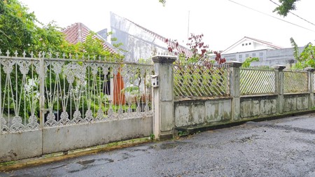 RUMAH DIJUAL KOMP KEJAKSAAN TANGERANG SELATAN