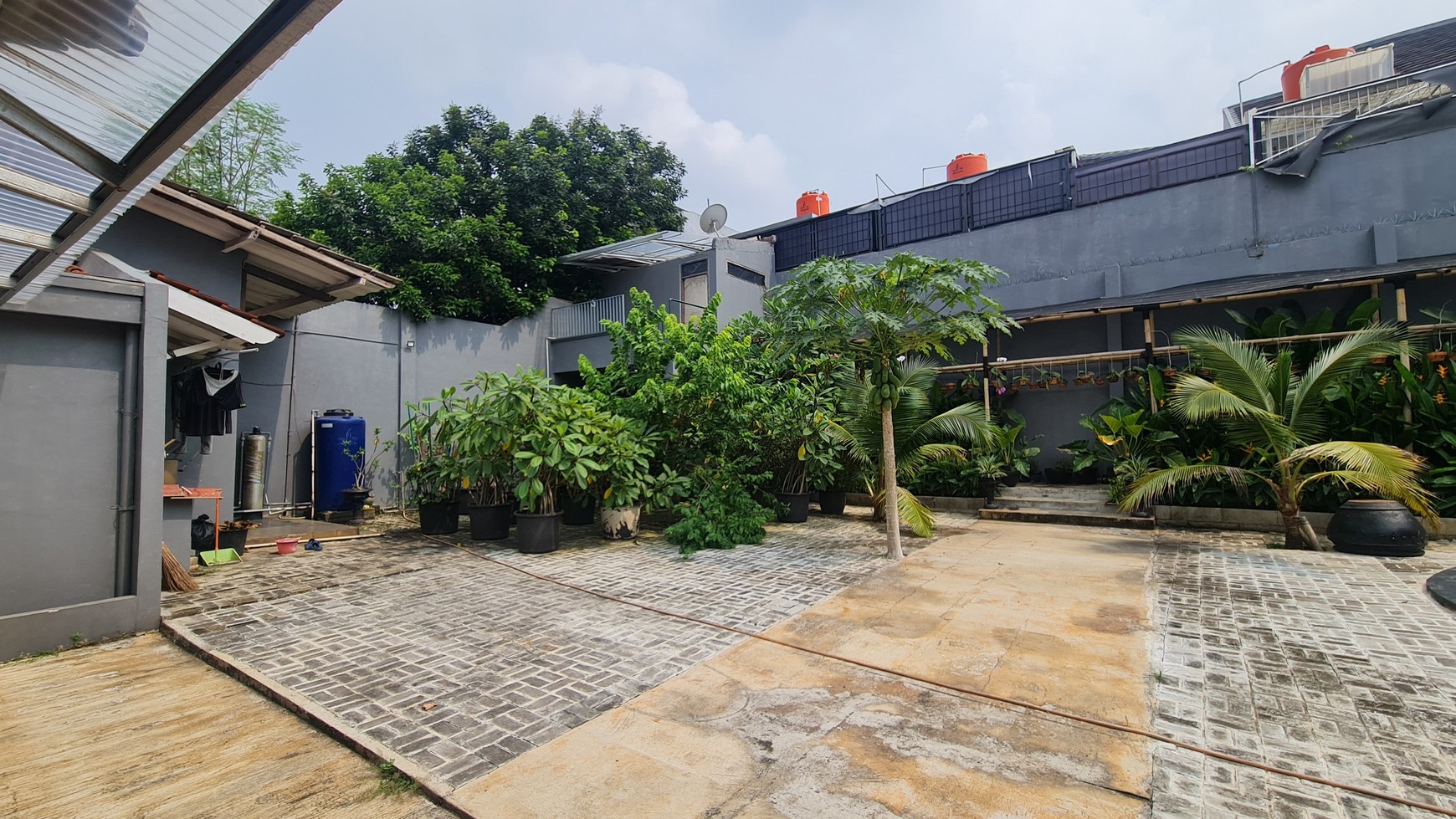 RUMAH DIJUAL KOMP KEJAKSAAN TANGERANG SELATAN