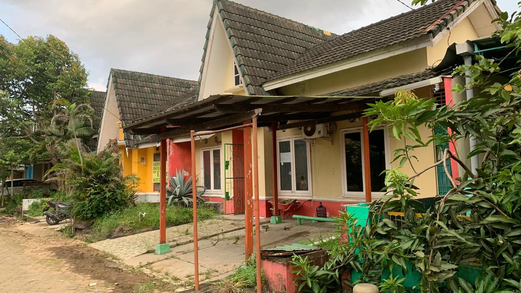 Rumah dijual cepat di km10