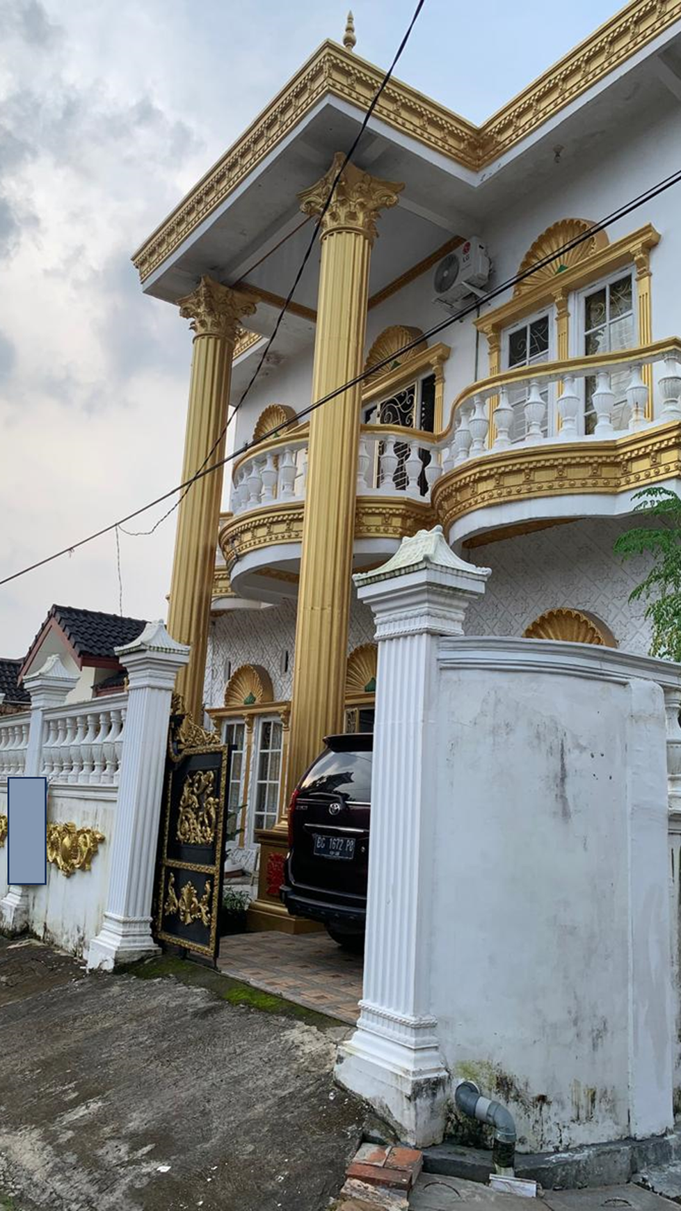 Rumah dijual di km10 alang alang lebar