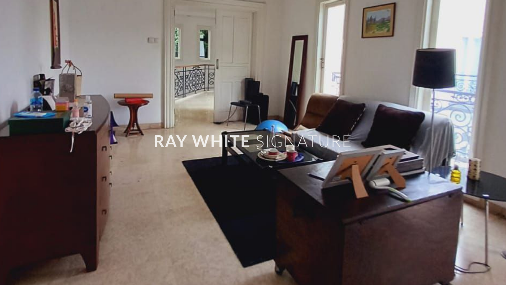 Rumah Hitung Tanah Area Cipete