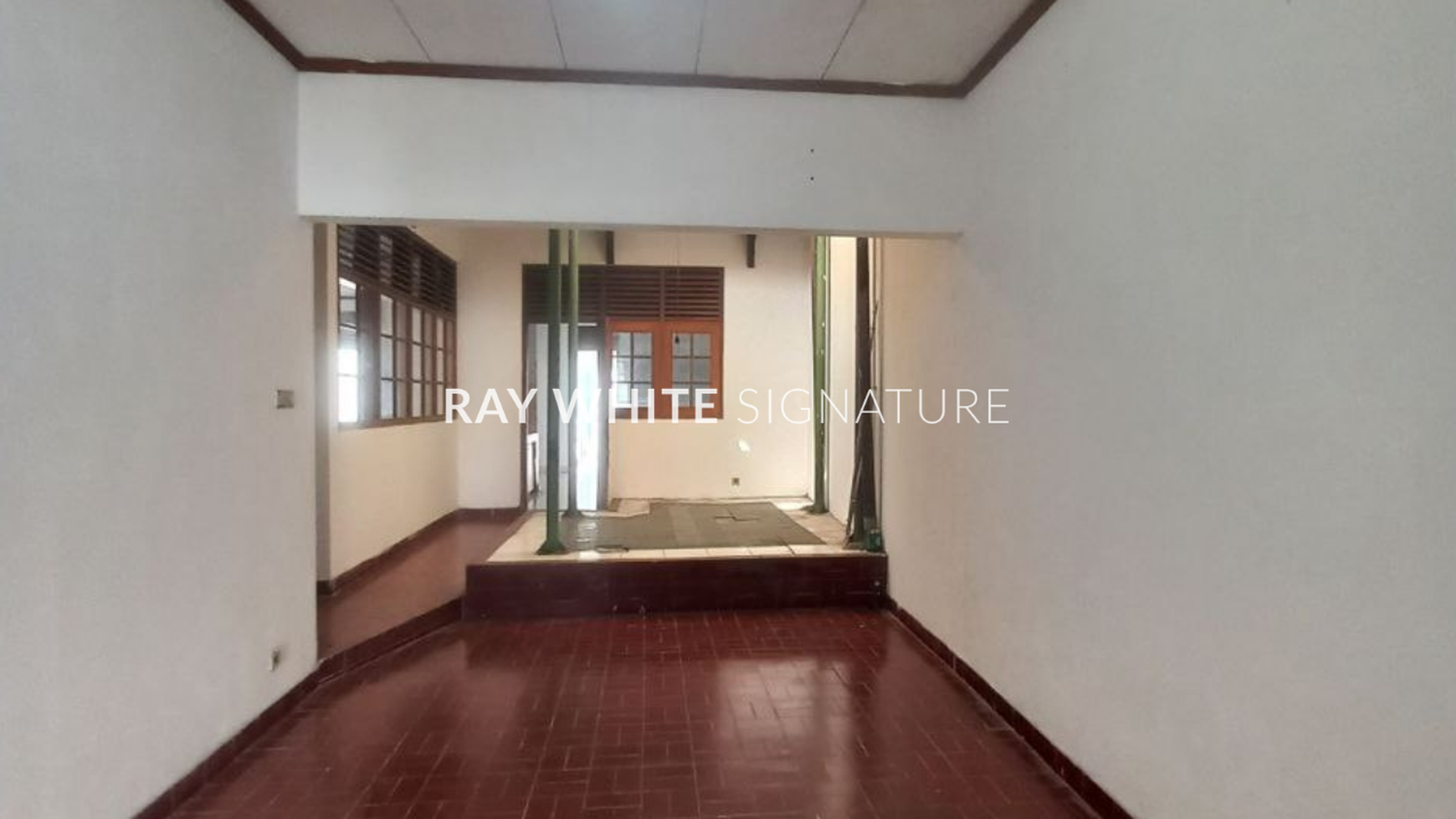 Rumah Hitung Tanah Area Cipete