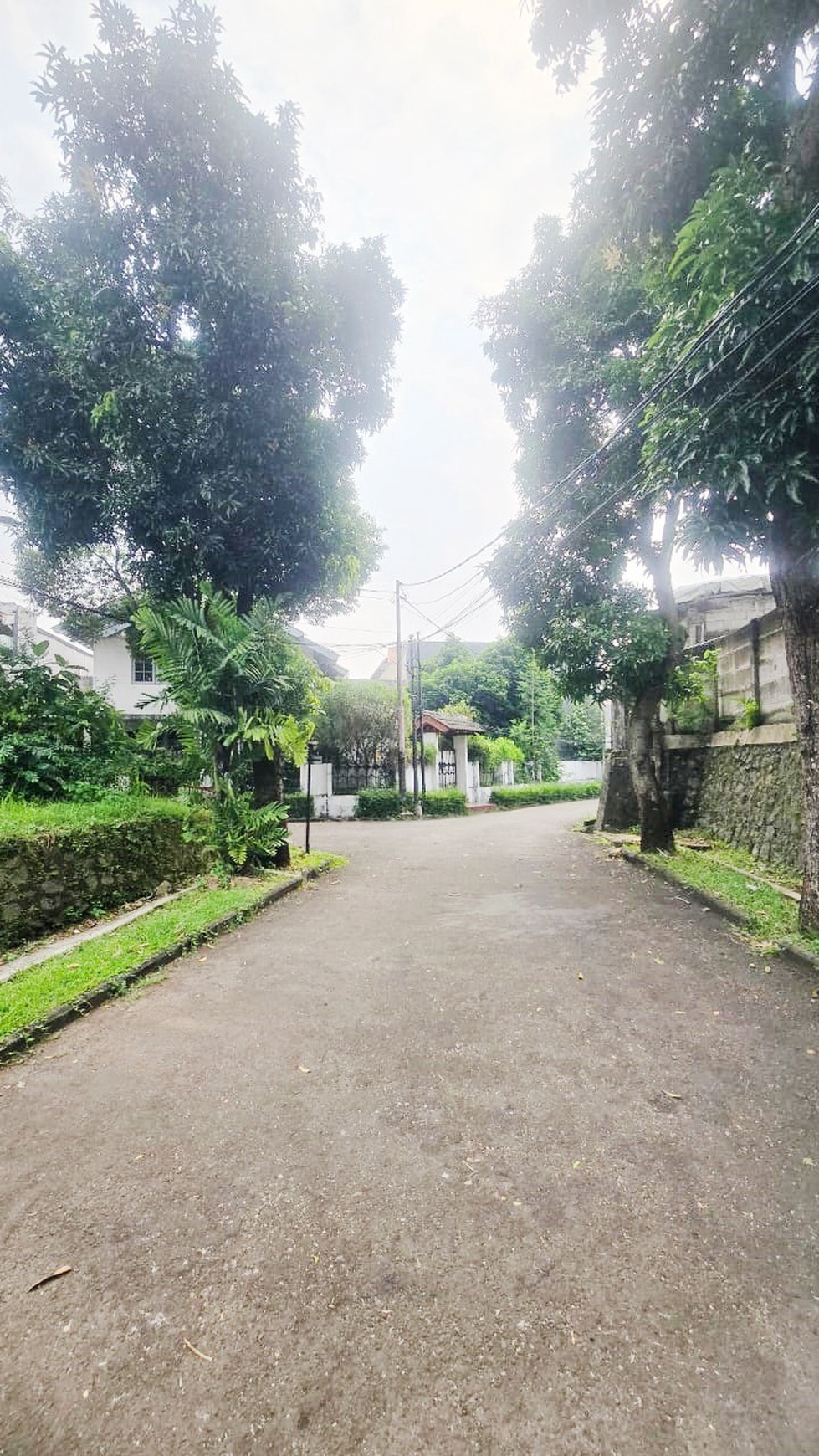 Rumah Hitung Tanah Area Cipete