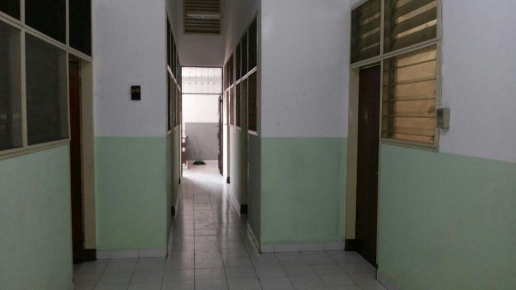 Dijual rumah kos di Dr.nurdin grogol