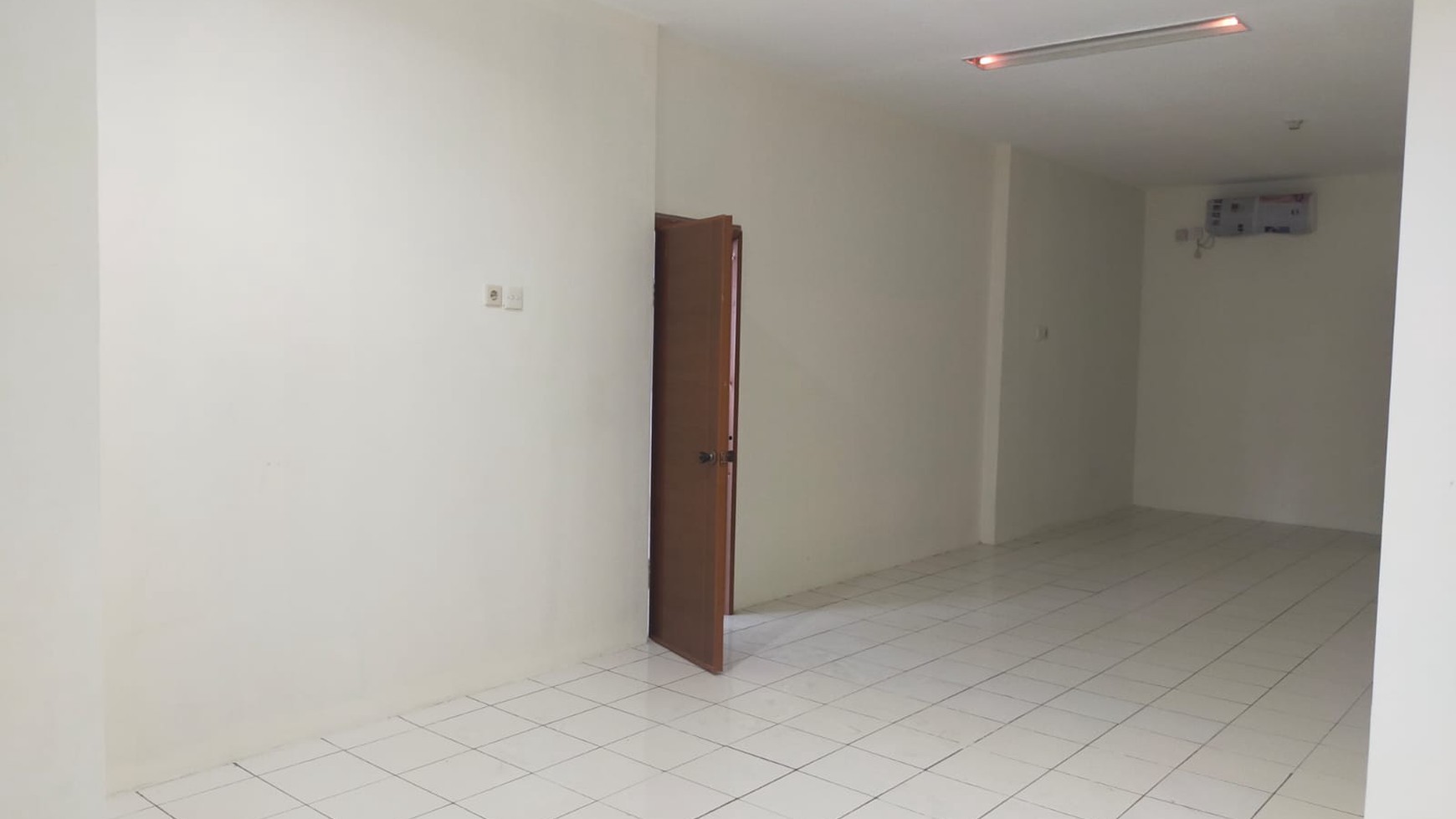 Dijual rumah di jalan dr semeru grogol