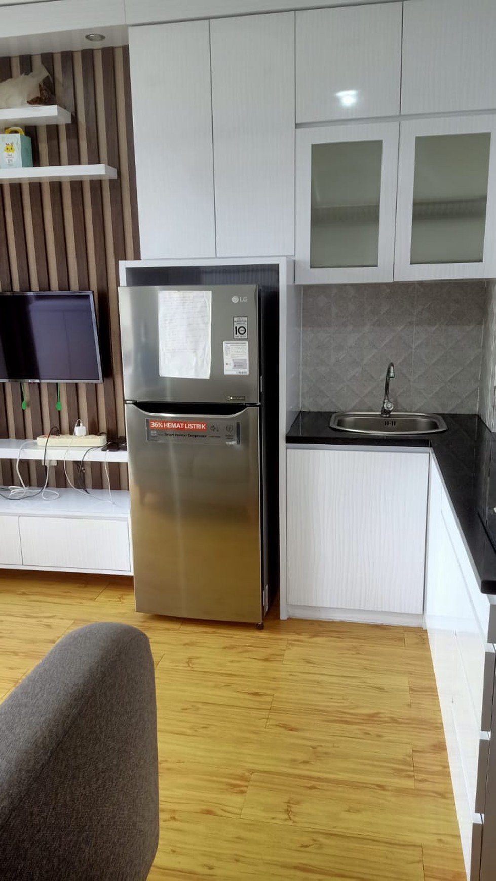 Apartemen Tiffolia siap huni full Furnished ,Lokasi Ok di Pulomas 