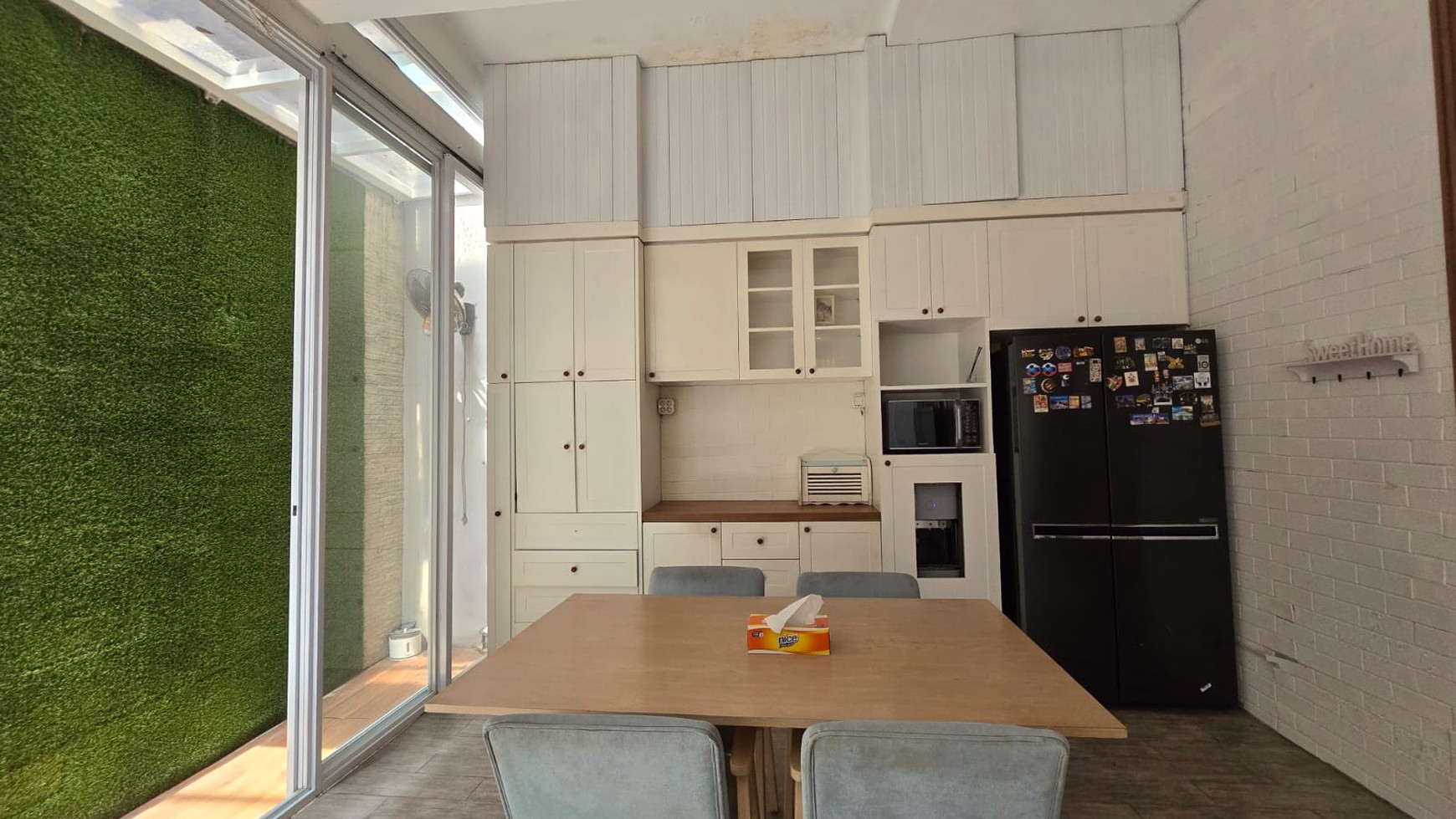 Rumah Hitung Tanah Area Cipete