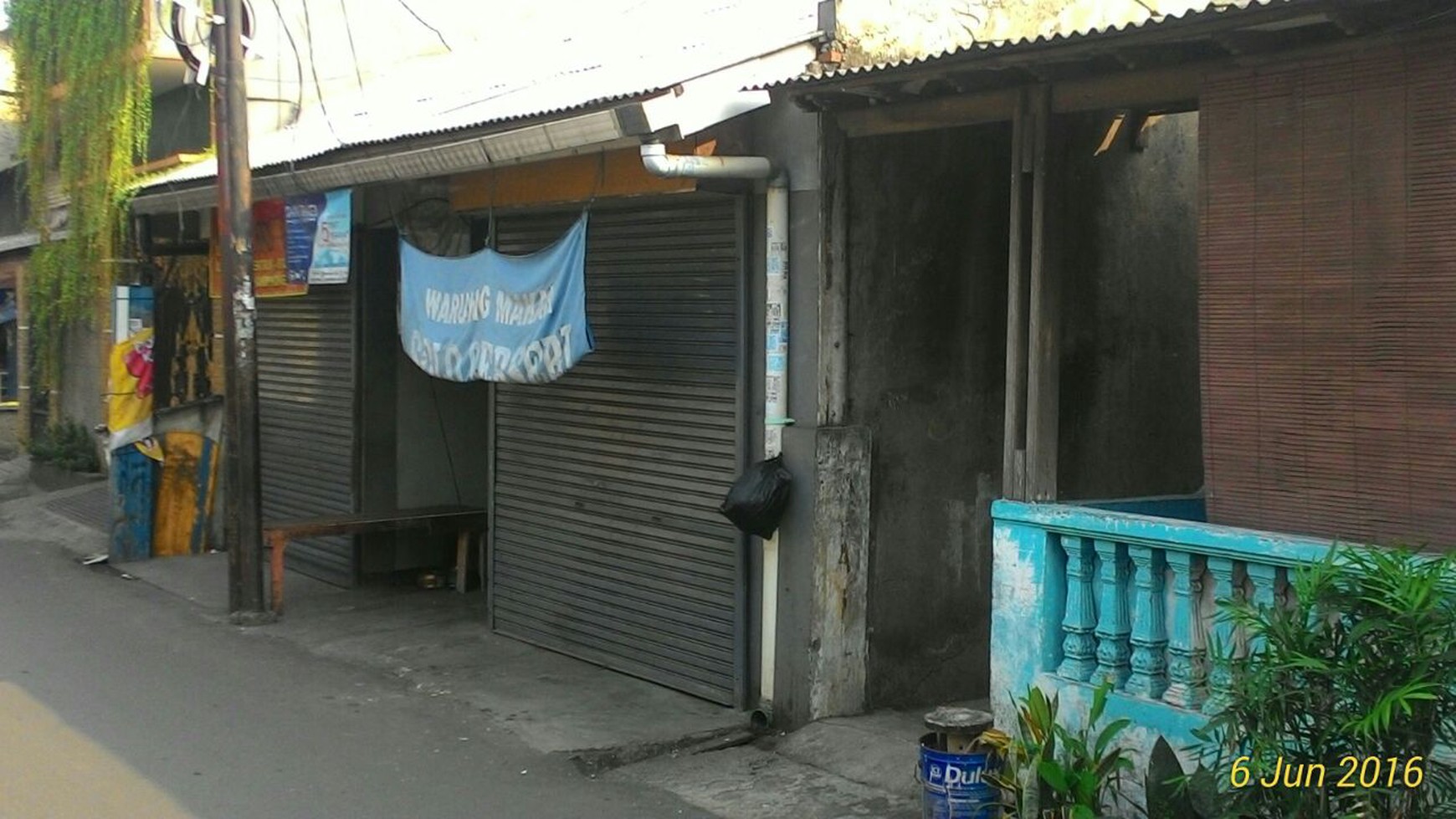 Rumah pinggir jalan,cocok usaha di Pesanggrahan Jakarta Selatan