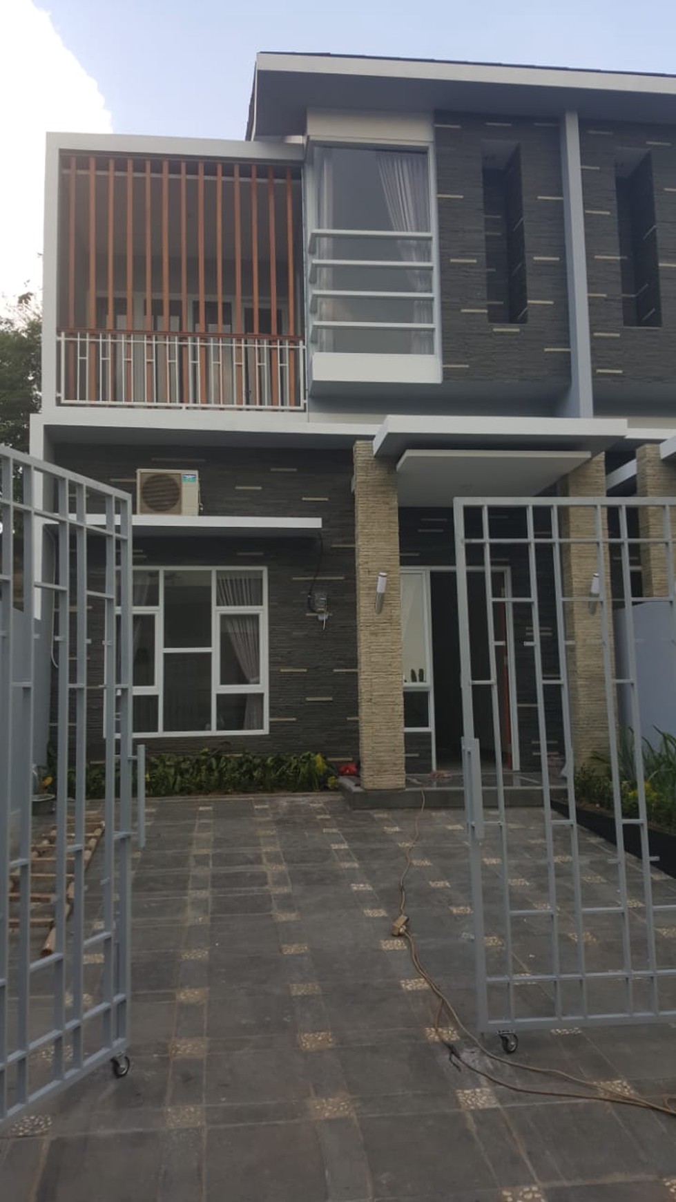 Hot Rent !! Rumah Dalam Cluster,bagus di Bintaro Jaya 7