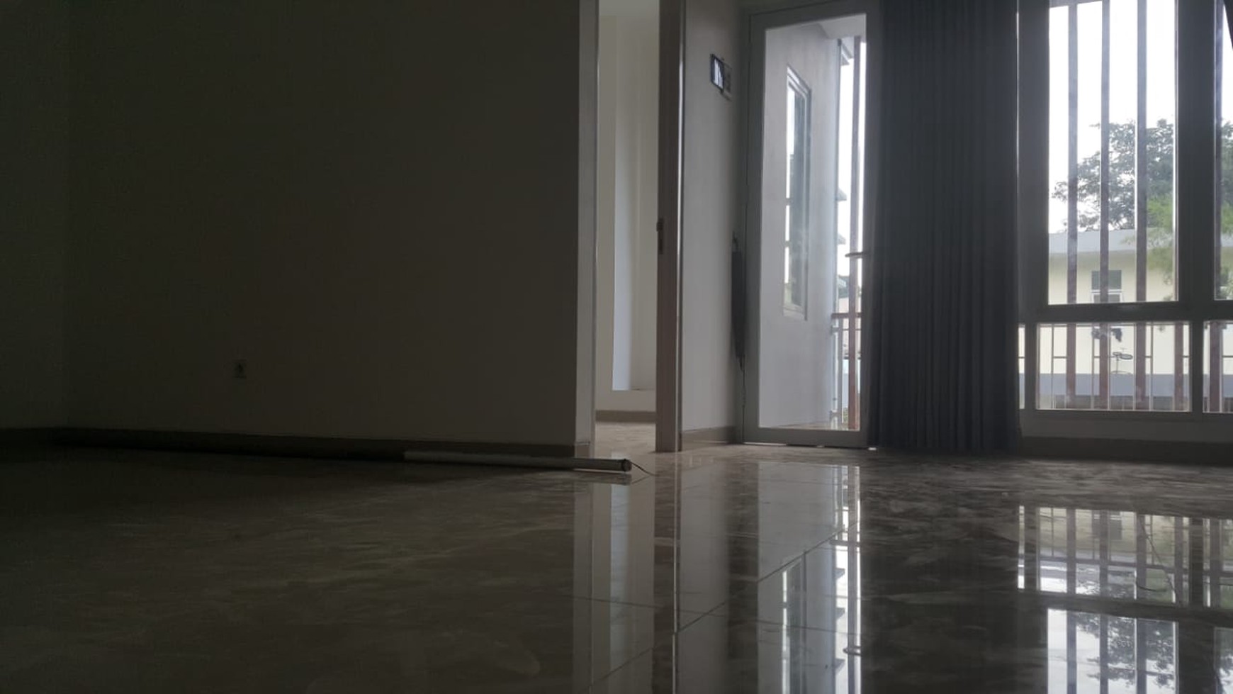 Hot Rent !! Rumah Dalam Cluster,bagus di Bintaro Jaya 7