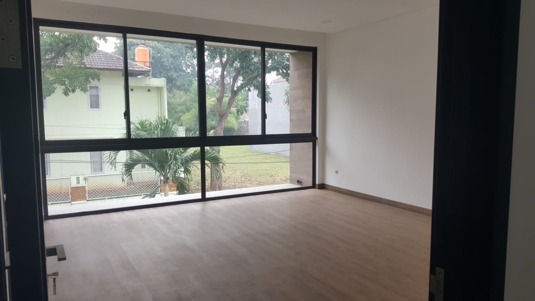 Rumah dalam cluster di Bintaro 7