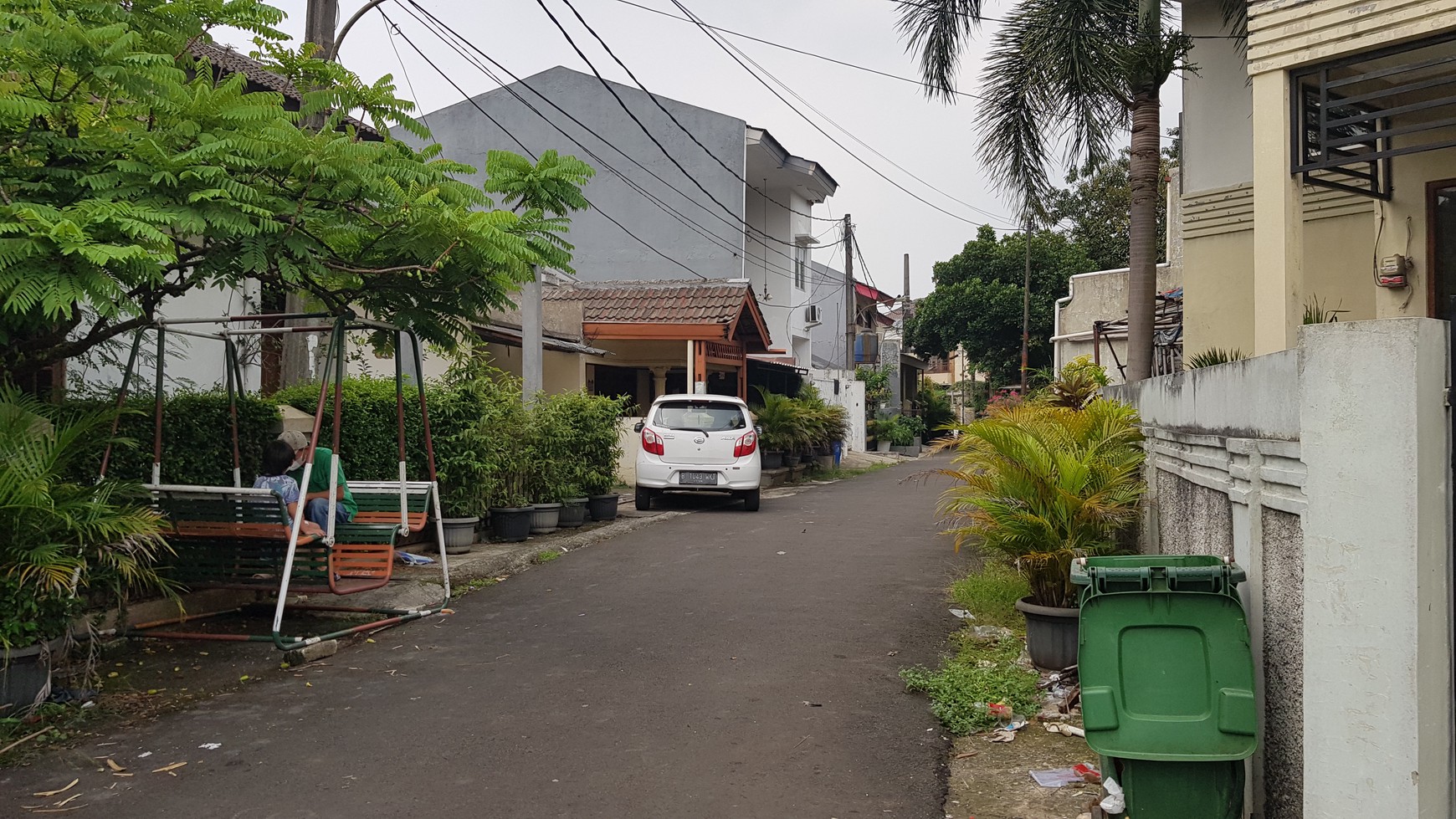 Rumah dalam komplek dibawah harga Apraisal, Ciputat , Tangerang Selatan  