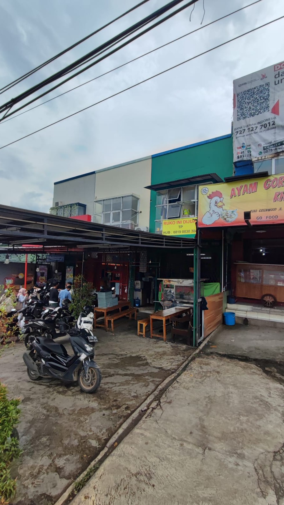 Ruko Pinggir Jalan Raya, Cocok Untuk Usaha di Ciputat