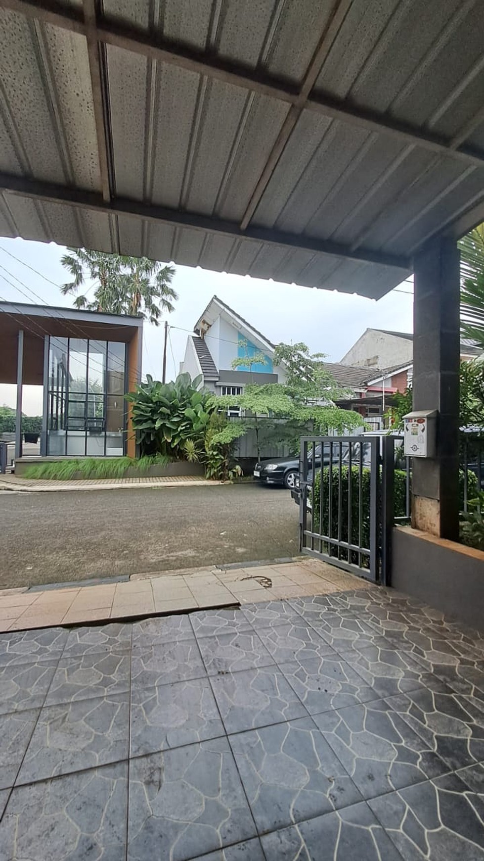 Rumah Minimalis dan Lokasi Strategis @Pondok Cabe