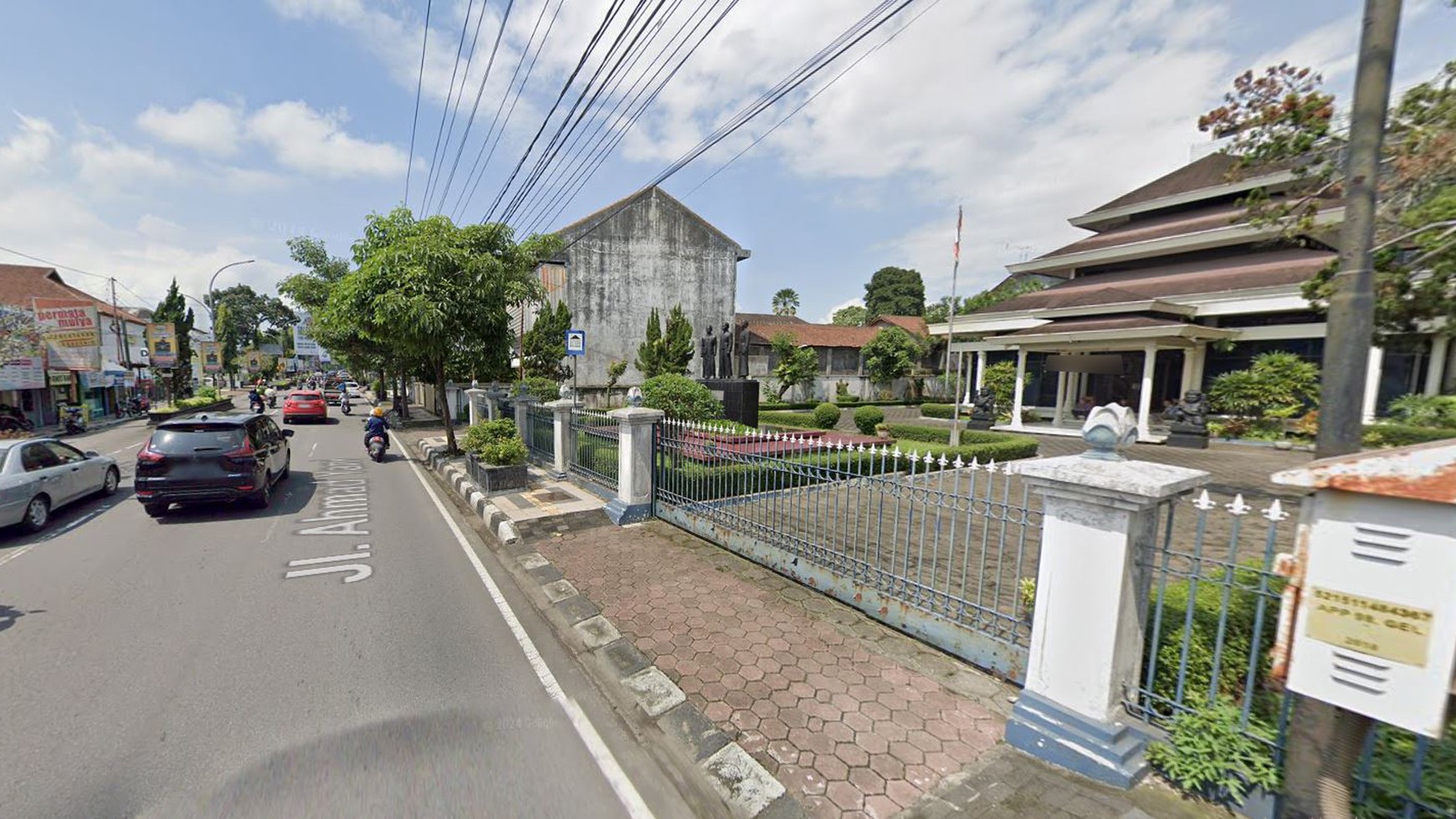 Gedung Cocok untuk Perkantoran Lokasi Tengah Kota Magelang