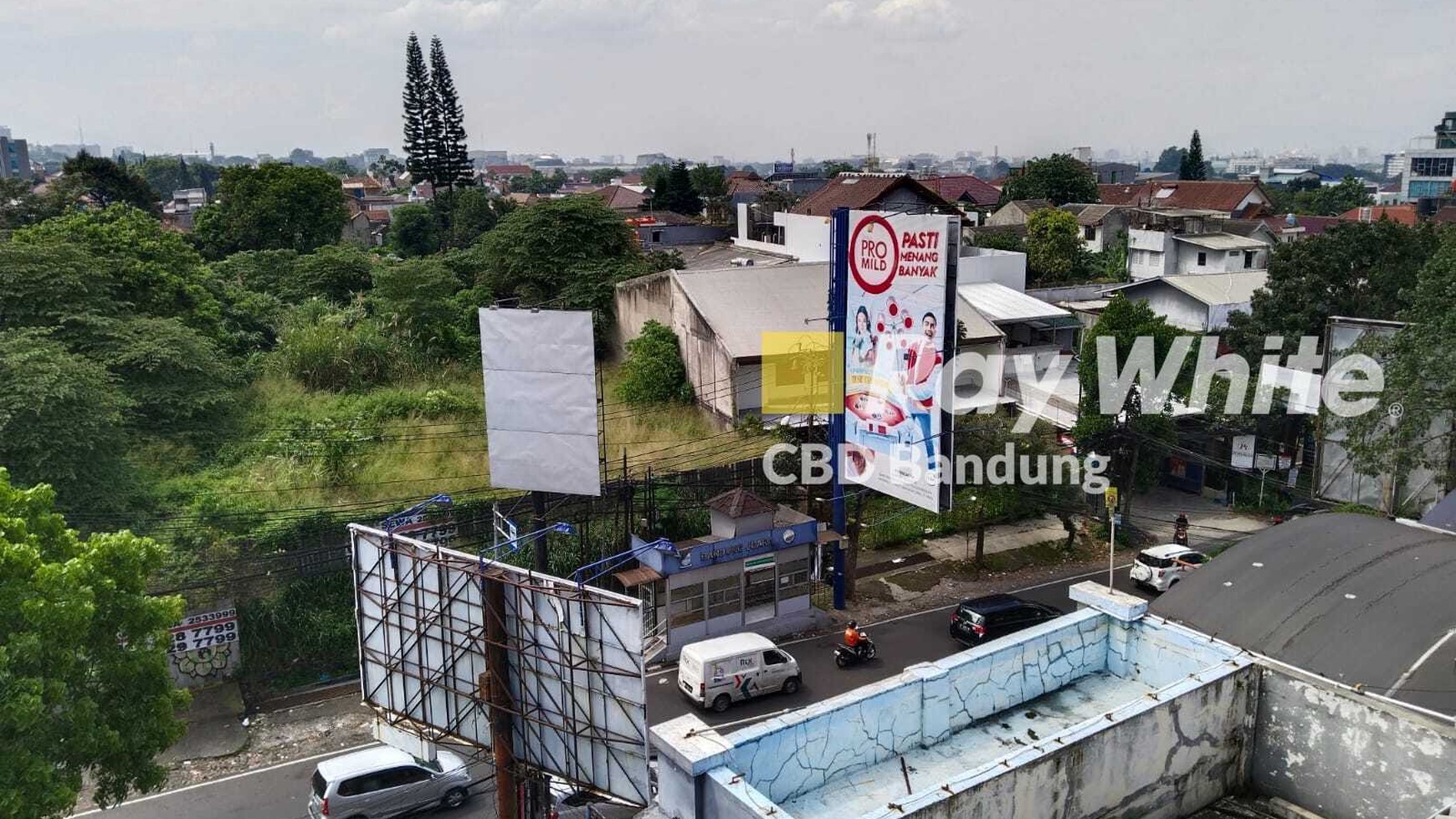 Langka,murah Ruko 5 lantai di Surya sumantri komersil pasteur