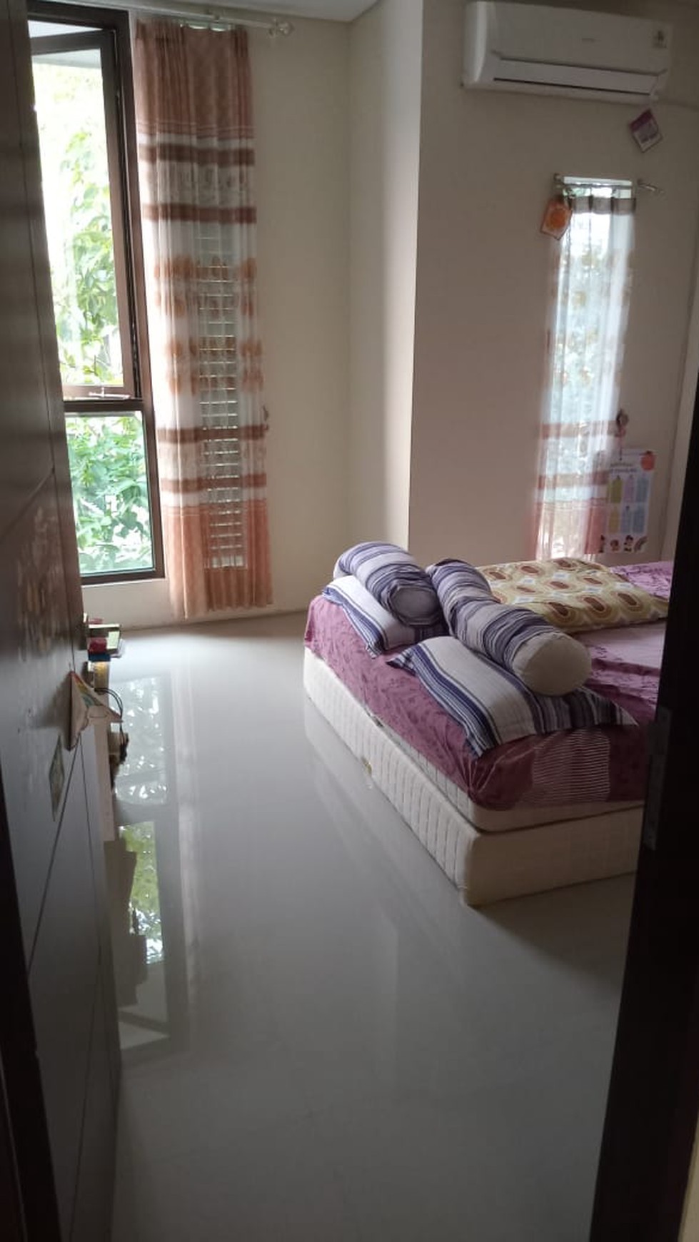 1729. Dijual Rumah Taman Puspa Raya cluster Violet, Citraland