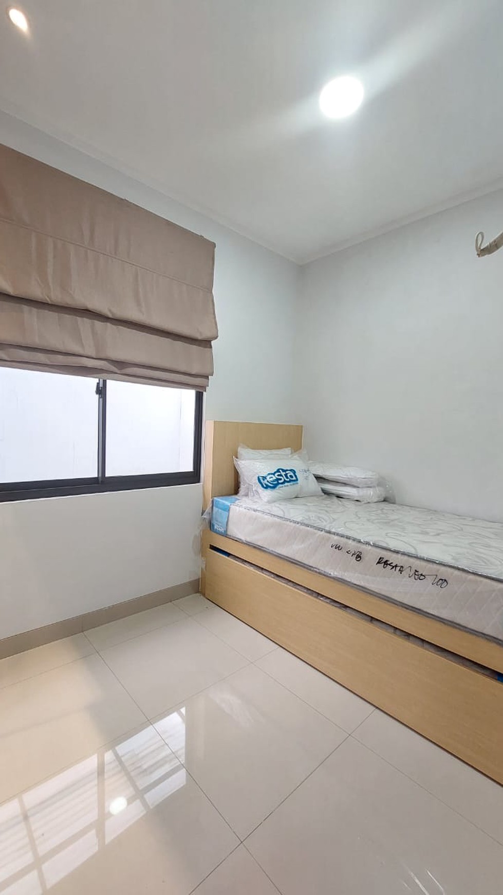 Rumah Minimalis Siap Huni dalam Cluster Premium Bintaro Sektor 7