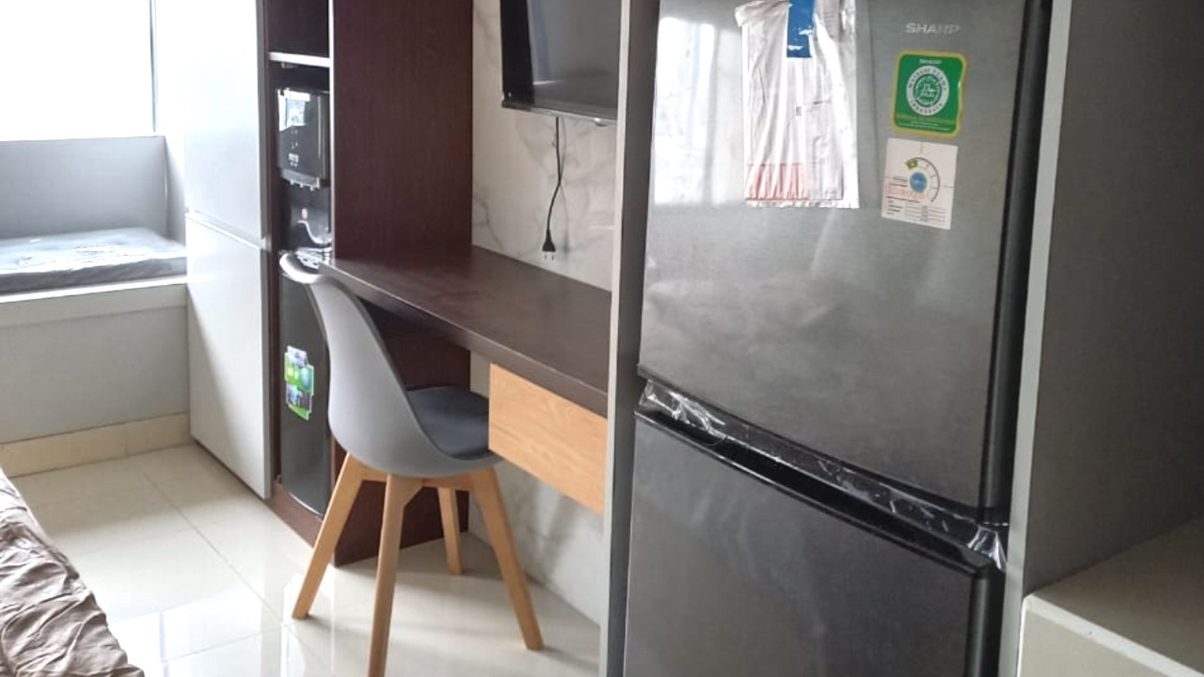 Apartemen Studio Full Furnished Dijual di Chadstone Mall Pollux Cikarang - View Jalan Utama, sangat strategis !