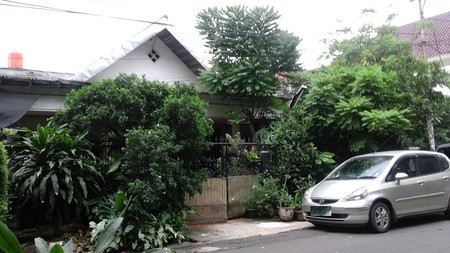 Rumah siap huni di Kebayoran Baru Jakarta Selatan