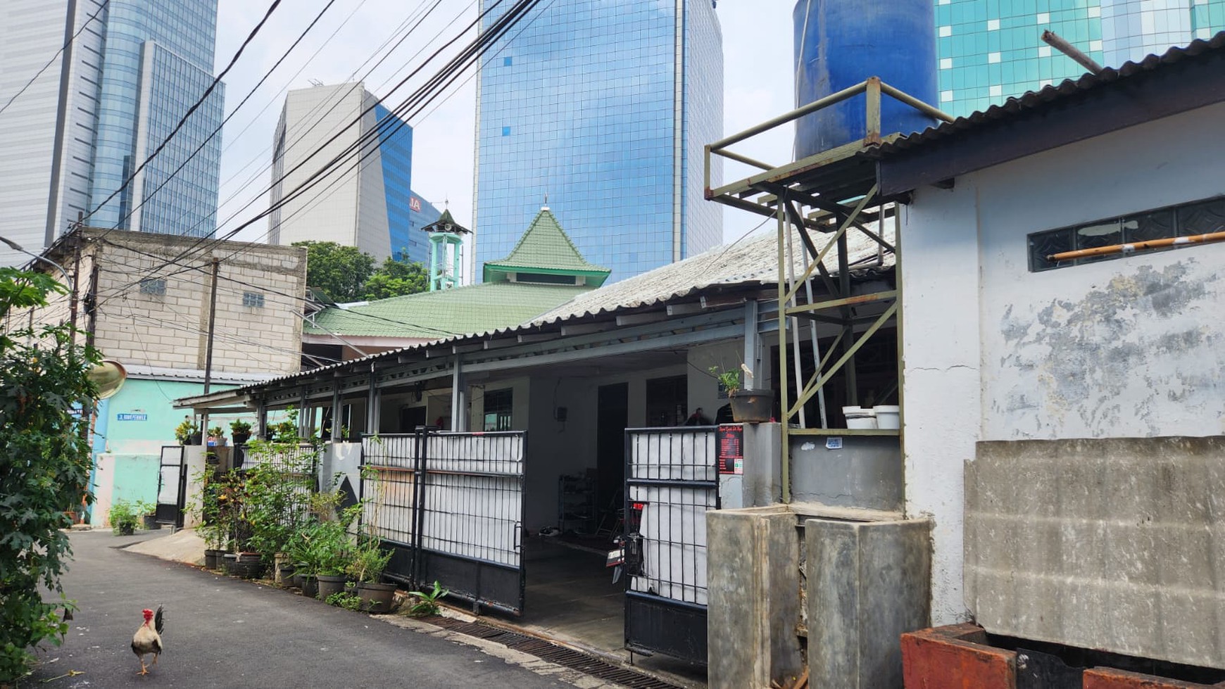 Rumah di Bendungan Hilir, Jakarta Pusat