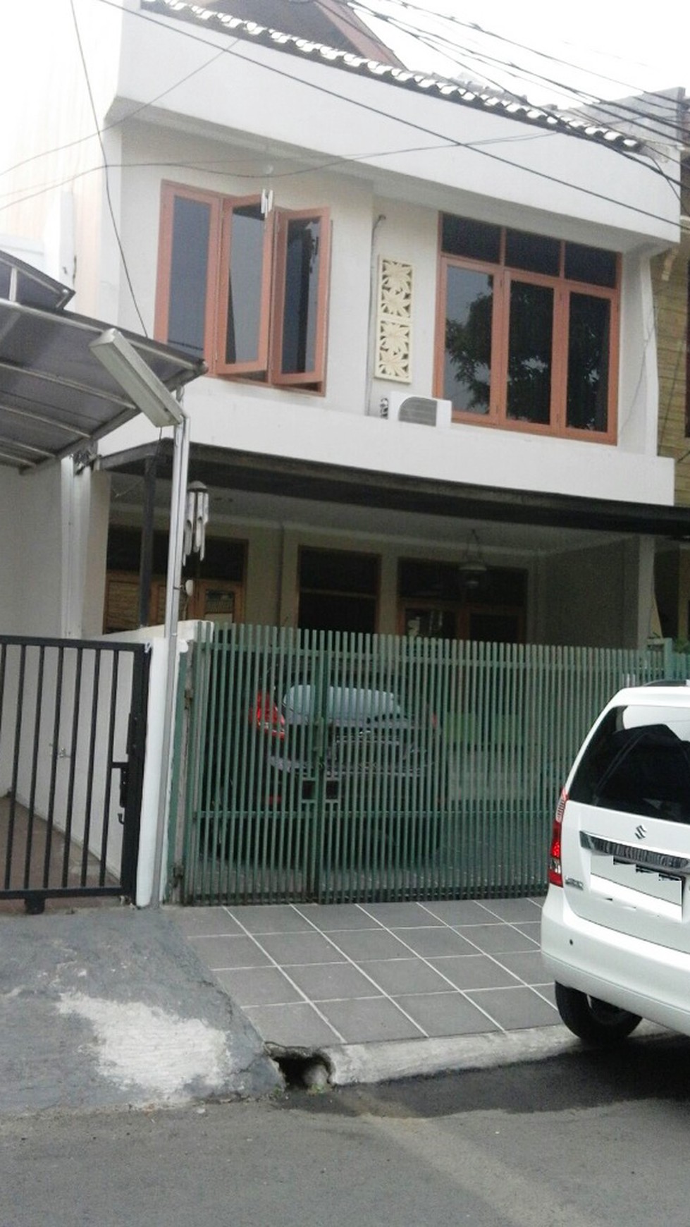 Rumah siap huni,minimalis,Bagus di Pondok Indah Jakarta Selatan