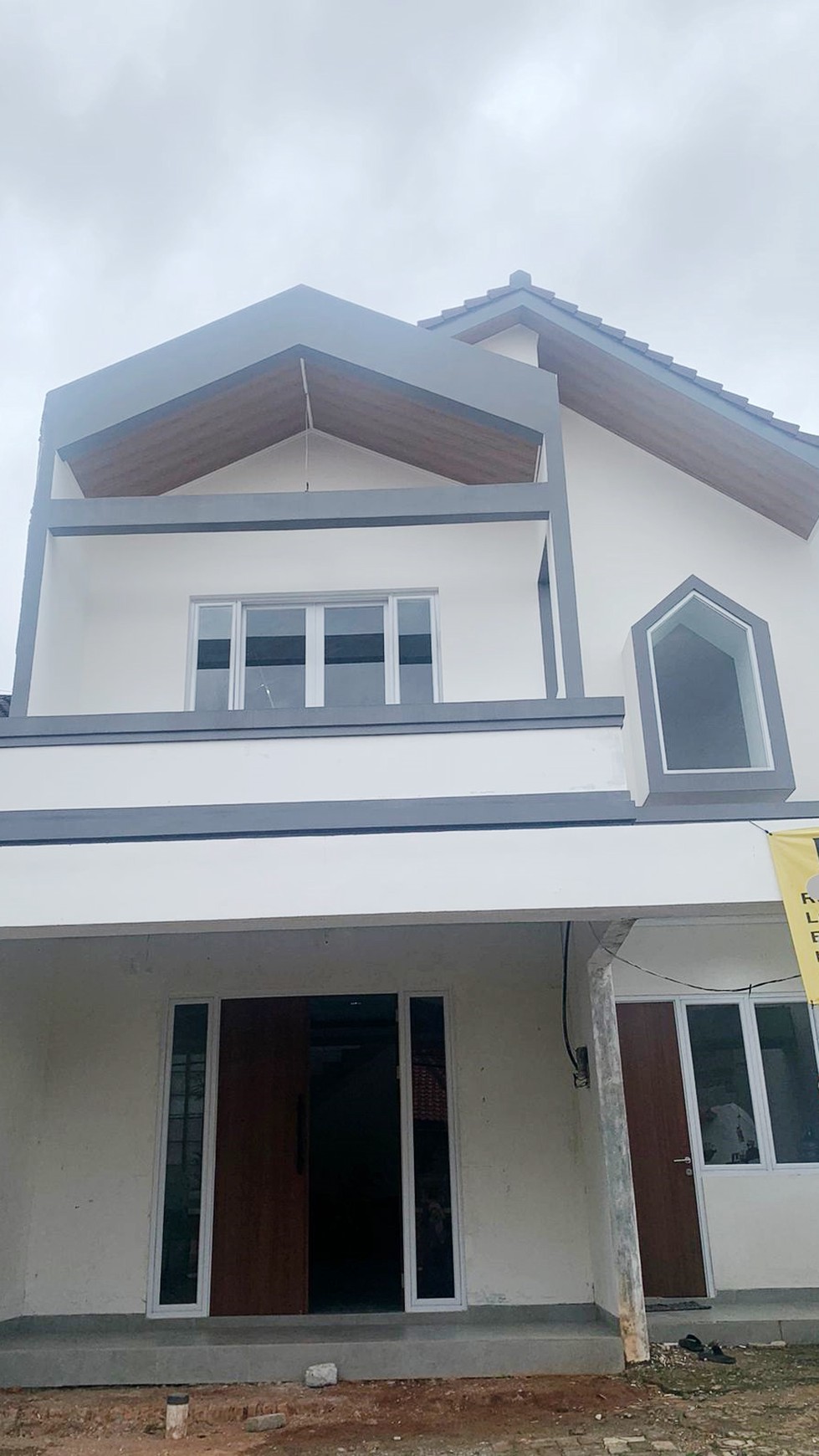 Rumah Hitung Tanah Area Cipete