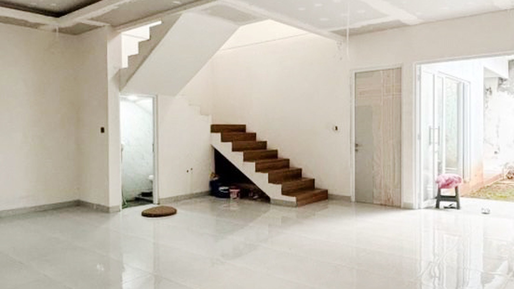 Rumah Hitung Tanah Area Cipete