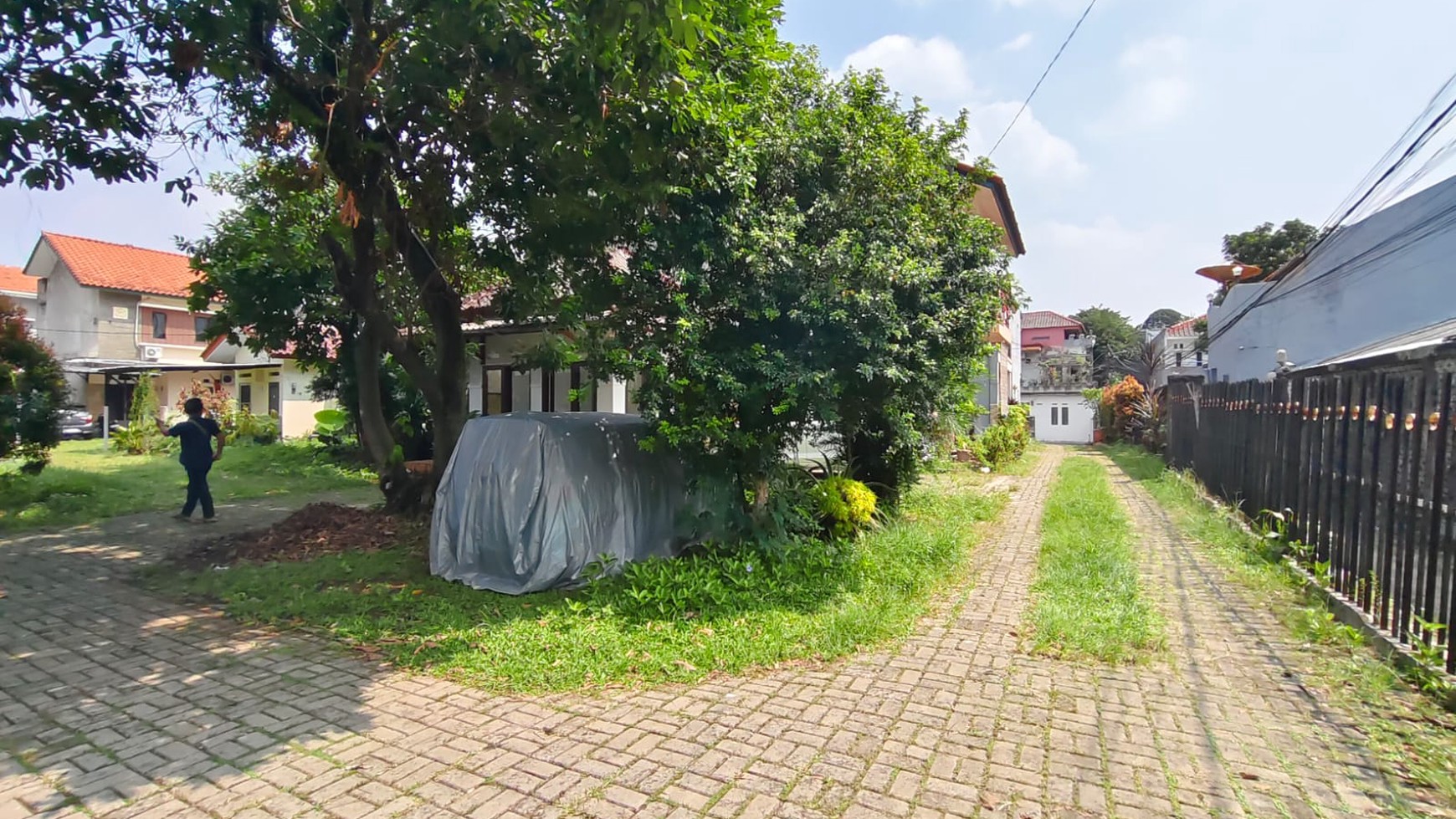 Rumah Hitung Tanah Area Cipete