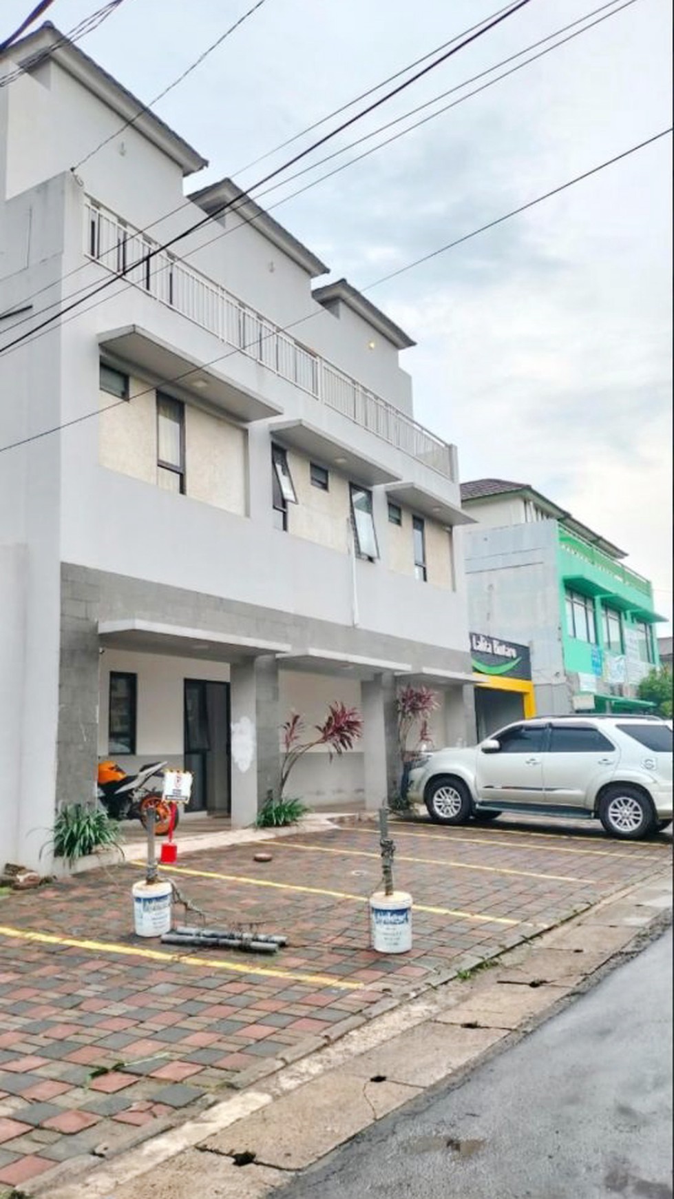 Rumah Hitung Tanah Area Cipete