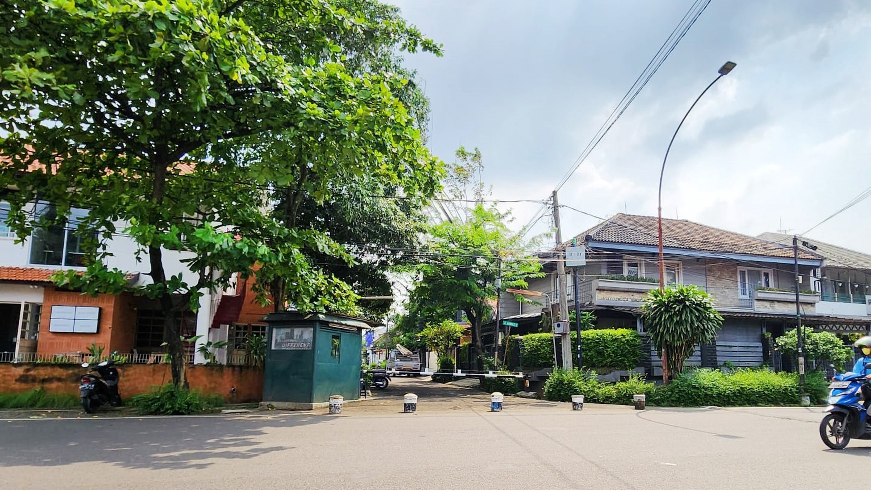 Rumah Bagus Di Merpati Bintaro Jaya Sektor 1