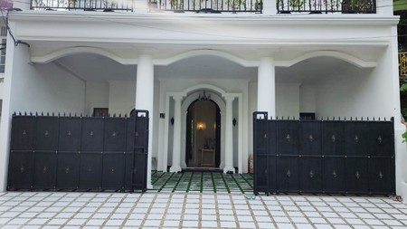 Rumah Bagus Di Gedung Pinang  Pondok Indah Jakarta Selatan